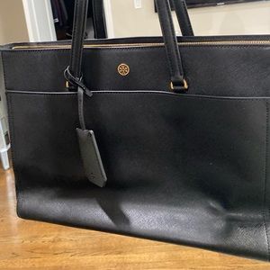 Tory Burch tote NEW!! quick shipping!